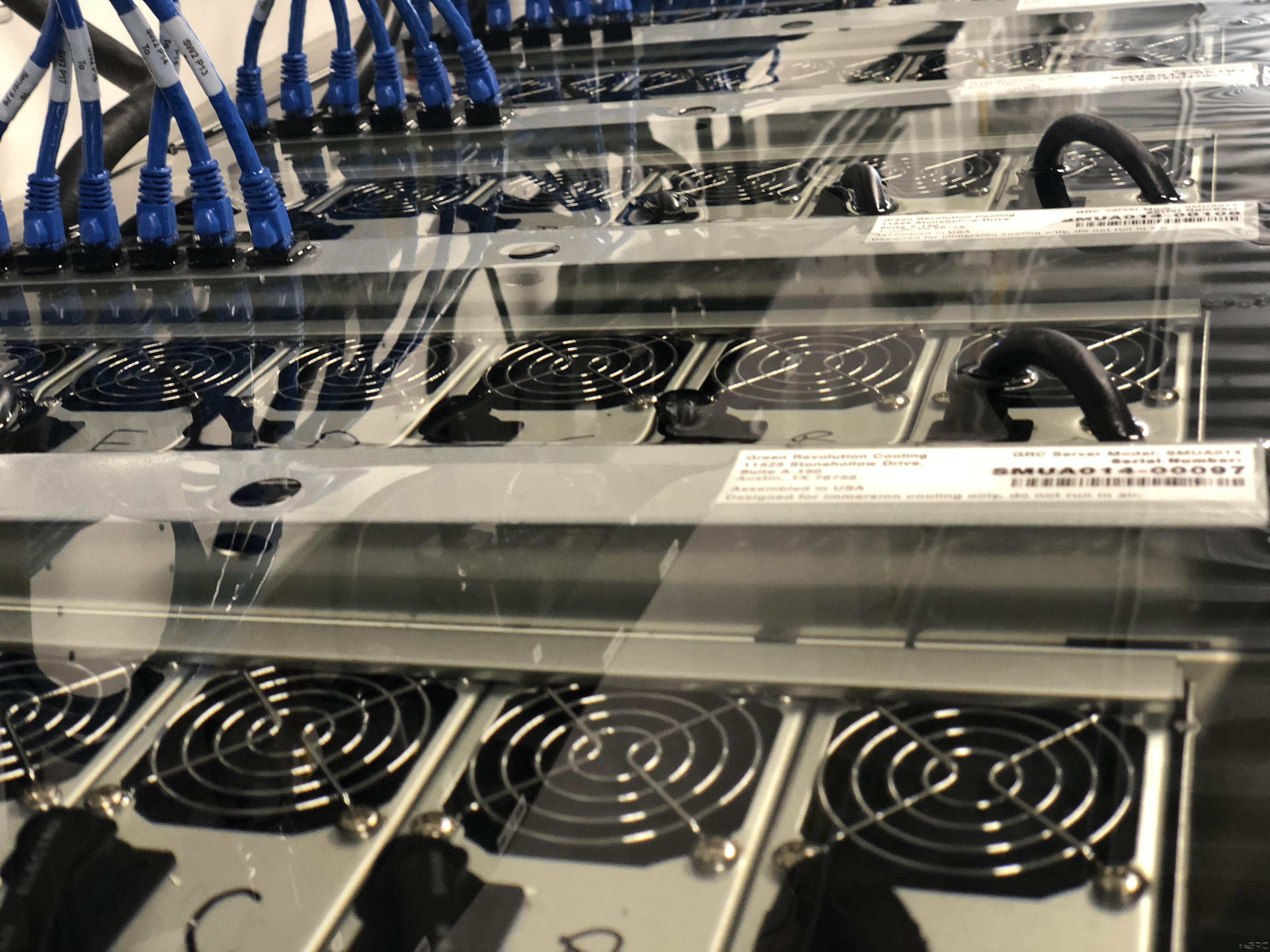 Data Center Liquid Cooling Myths – Busted!